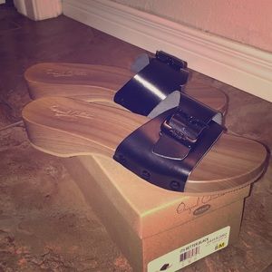 Dr. Schooll’s Original Collection sandals.